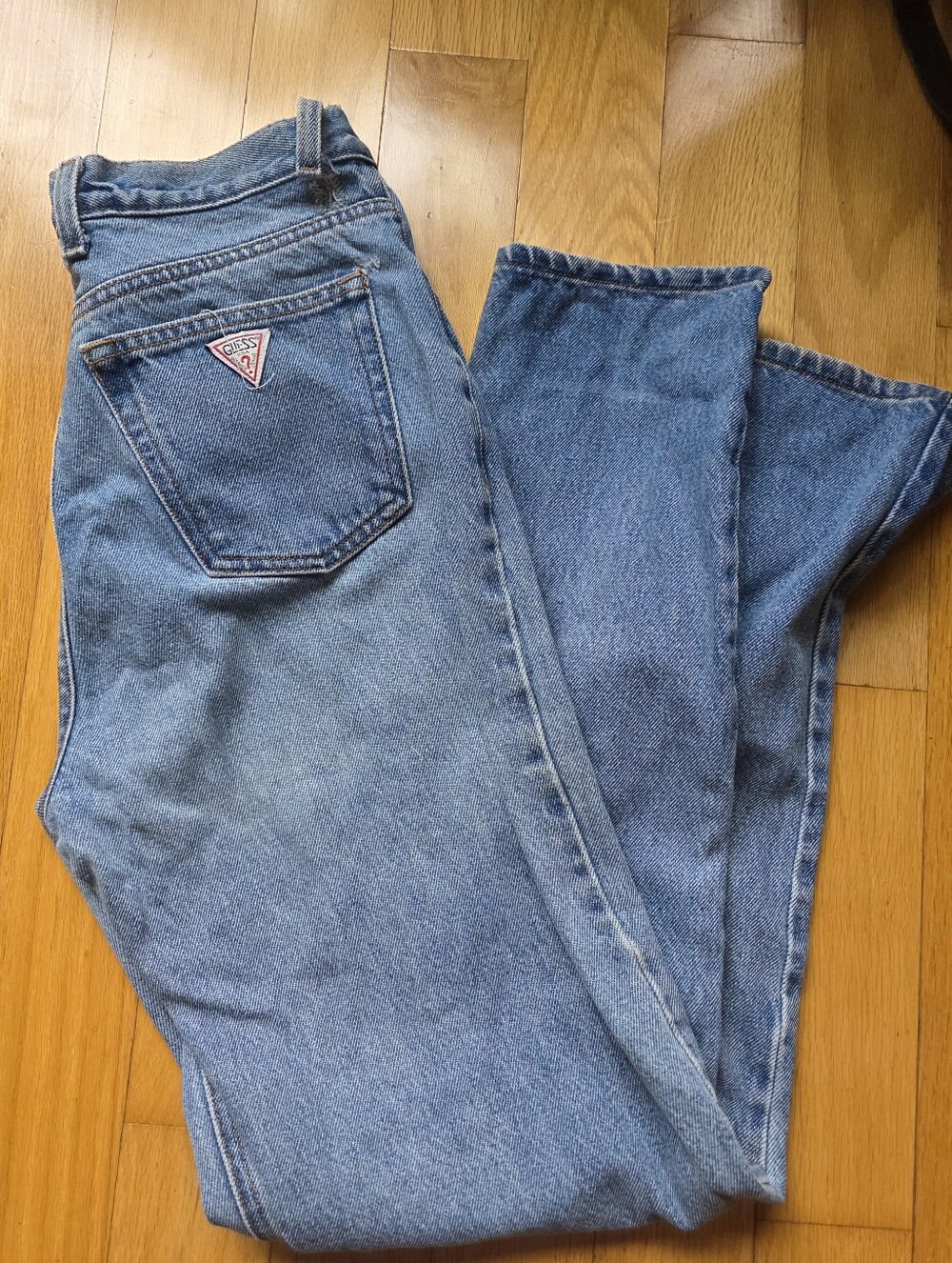 Womens Vintage Lightwash Guess Jeans 100% Cotton Size 31
